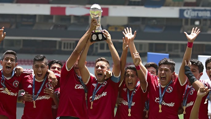 2 CAMPEONATOS SUB 15